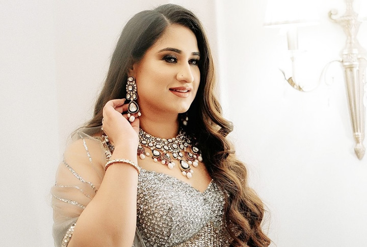 New Season Modern Gold Earrings